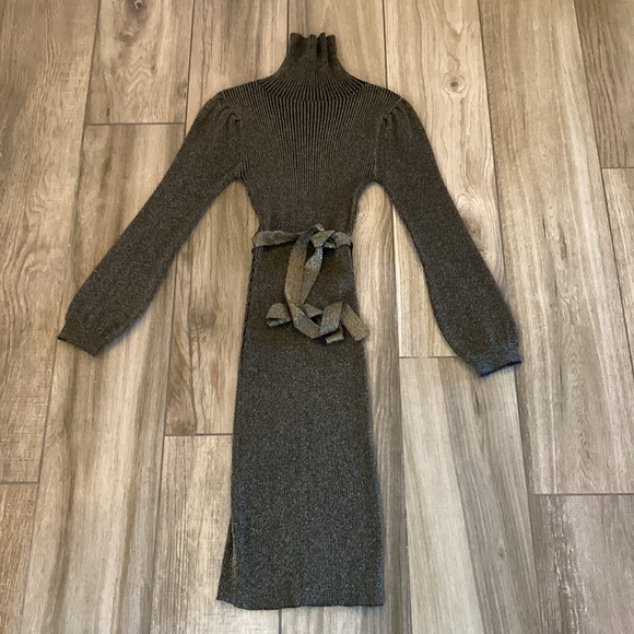 Ali & Jay Long Sleeve Midi Dress, Small - Picture 6 of 9